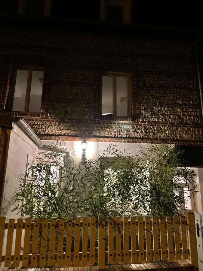 Etretat: Agreable Maison De Ville Εξωτερικό φωτογραφία